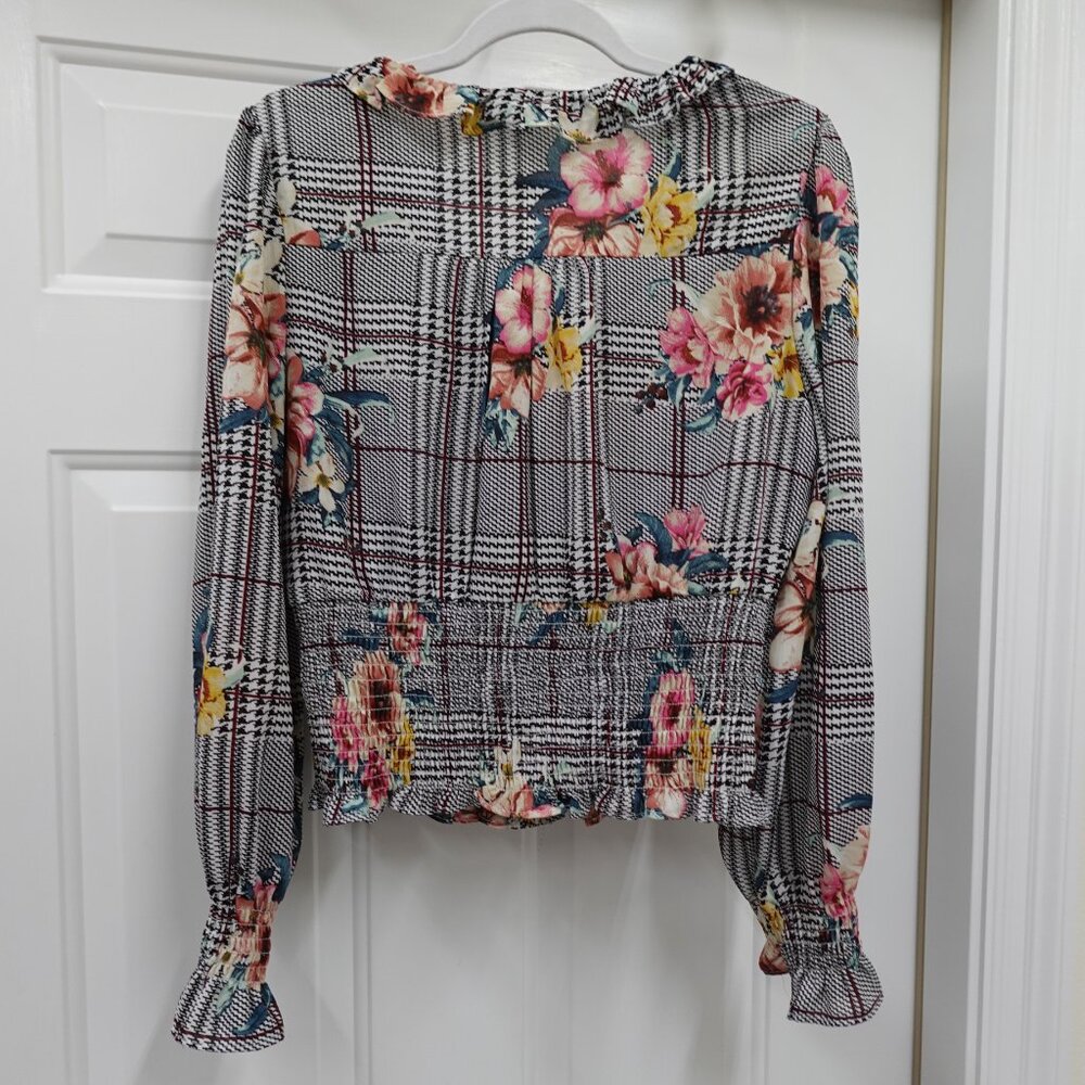Haute Monde Floral Ruffle Trim Black White Houndstooth Printed Top Size Large - Picture 2 of 9